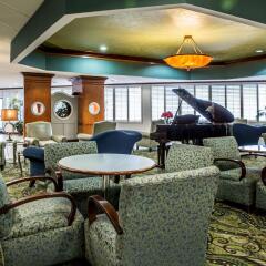 Отель Comfort Inn On the Ocean гостиничный бар
