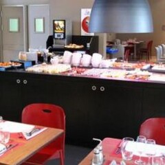 Отель Campanile Nice Airport Франция, Ницца - 3 отзыва об отеле, цены и фото номеров - забронировать отель Campanile Nice Airport онлайн детские мероприятия