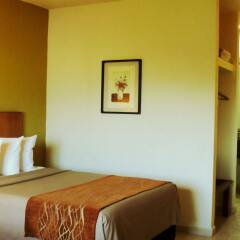 Отель Comfort Inn Puerto Vallarta комната для гостей фото 5