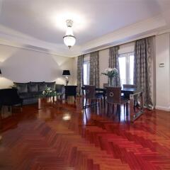 Отель Luxury Suites Испания, Мадрид - 1 отзыв об отеле, цены и фото номеров - забронировать отель Luxury Suites онлайн помещение для мероприятий