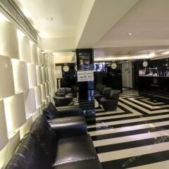 Отель Sukhumvit Suites Бангкок фитнесс-зал фото 2