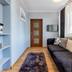 Отель ClickTheFlat Golden Terraces Apartment Польша, Варшава - отзывы, цены и фото номеров - забронировать отель ClickTheFlat Golden Terraces Apartment онлайн комната для гостей