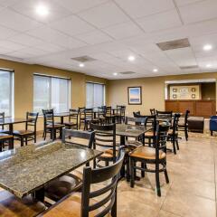 Отель Comfort Suites Wilmington питание