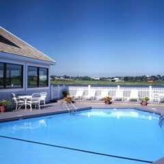 Отель Best Western Adams Inn Quincy-Boston с домашними животными