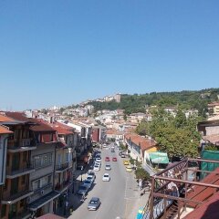 Отель Fotiadis Hotel Rooms & Studios Болгария, Велико Тырново - отзывы, цены и фото номеров - забронировать отель Fotiadis Hotel Rooms & Studios онлайн балкон
