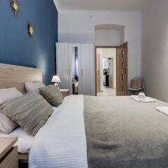 Апартаменты Riverside Family apartment in the center комната для гостей фото 2