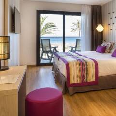 Отель Grand Palladium White Island Resort & Spa - All Inclusive Испания, Сан-Жозеф де Са Талая - отзывы, цены и фото номеров - забронировать отель Grand Palladium White Island Resort & Spa - All Inclusive онлайн комната для гостей фото 4