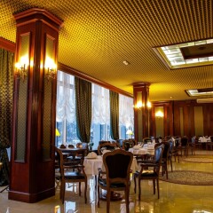 Гостиница Гостиничный комплекс Киев Украина, Киев - отзывы, цены и фото номеров - забронировать гостиницу Гостиничный комплекс Киев онлайн питание