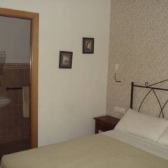 Отель Hostal Fenix Испания, Херес-де-ла-Фронтера - отзывы, цены и фото номеров - забронировать отель Hostal Fenix онлайн комната для гостей фото 2