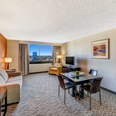 DoubleTree by Hilton Anaheim - Orange County in Orange, United States of America from 179$, photos, reviews - zenhotels.com guestroom photo 4
