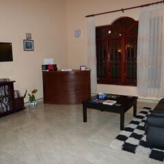 Отель Fire Dragon Guest House интерьер отеля
