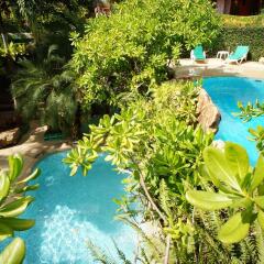 Отель Kata Garden Resort бассейн фото 3