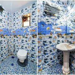 Отель OYO 33458 Colours Fly Guest House Гоа ванная
