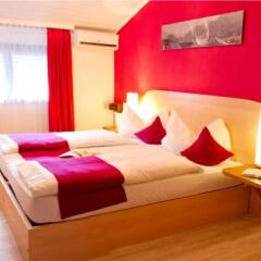 Отель Schlosshof Charme Resort – Hotel & Camping Италия, Лана - отзывы, цены и фото номеров - забронировать отель Schlosshof Charme Resort – Hotel & Camping онлайн комната для гостей фото 2