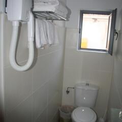 Отель Als City Hotel Греция, Родос - 1 отзыв об отеле, цены и фото номеров - забронировать отель Als City Hotel онлайн ванная фото 2