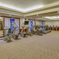 Отель The LaLiT Golf & Spa Resort Goa фитнесс-зал