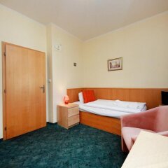 Hotel GEO сейф в номере