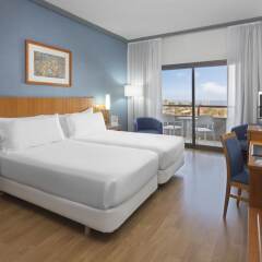 Elba Vecindario Aeropuerto Business & Convention Hotel комната для гостей фото 5