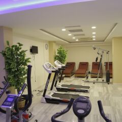 Buyuk Velic Hotel спортивное сооружение