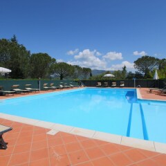 Отель Elegant Farmhouse in Campriano With Swimming Pool Ареццо фото 22
