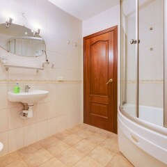 Гостиница RentHouse Heart of the City Apart. L11 в Санкт-Петербурге отзывы, цены и фото номеров - забронировать гостиницу RentHouse Heart of the City Apart. L11 онлайн Санкт-Петербург ванная