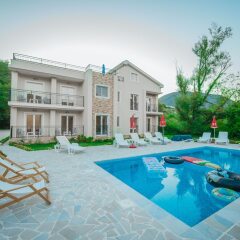 Отель Villa Vrutak Черногория, Будва - отзывы, цены и фото номеров - забронировать отель Villa Vrutak онлайн бассейн