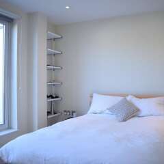 Отель 1 Bedroom Flat in Shoreditch With Private Patio Великобритания, Лондон - отзывы, цены и фото номеров - забронировать отель 1 Bedroom Flat in Shoreditch With Private Patio онлайн комната для гостей фото 2