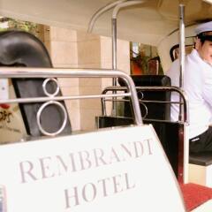 Rembrandt Hotel Suites and Towers фитнесс-зал фото 3