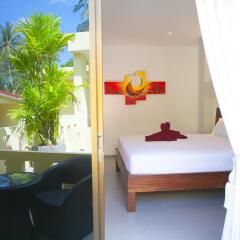 Отель Austrian Garden/Tai Pan Village Улучшенный номер с различными типами кроватей фото 4