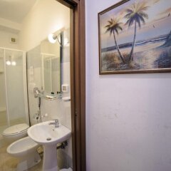 Отель B&B Galleria Frascati Италия, Фраскати - отзывы, цены и фото номеров - забронировать отель B&B Galleria Frascati онлайн ванная фото 2