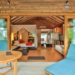 Отель Canareef Resort Maldives