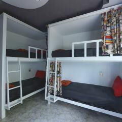 Livit70's hotel & hostel фитнесс-зал фото 2