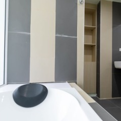 Отель JJAirportHotelCondominium For Rent 2 с домашними животными