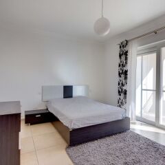 Отель Fabulous Apartment With Pool, Upmarket Area Мальта, Слима - отзывы, цены и фото номеров - забронировать отель Fabulous Apartment With Pool, Upmarket Area онлайн комната для гостей