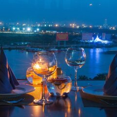 Отель Millennium Boutique Hotel Вьетнам, Хошимин - 1 отзыв об отеле, цены и фото номеров - забронировать отель Millennium Boutique Hotel онлайн приотельная территория