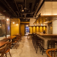 Отель APA Hotel Ginza-Kyobashi Япония, Токио - отзывы, цены и фото номеров - забронировать отель APA Hotel Ginza-Kyobashi онлайн гостиничный бар