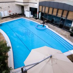 Flora Park Deluxe Hotel Apartments бассейн фото 3