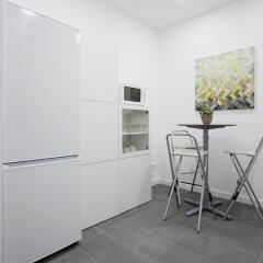 Отель The Best Location!!. 8pax. 3BD & 2bth. Reina Sofia II Испания, Мадрид - отзывы, цены и фото номеров - забронировать отель The Best Location!!. 8pax. 3BD & 2bth. Reina Sofia II онлайн фото 6