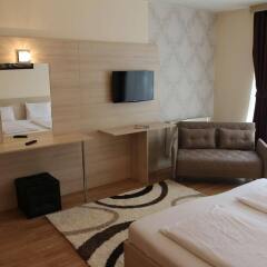 Отель Triple M Hotel Венгрия, Будапешт - 4 отзыва об отеле, цены и фото номеров - забронировать отель Triple M Hotel онлайн комната для гостей фото 3