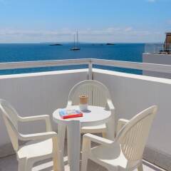 Отель Ibiza White Aparts балкон