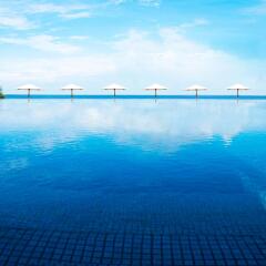 Отель Splash Beach Resort бассейн фото 3