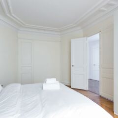 Апартаменты Arc de Triomphe Champs Elysees Apartment комната для гостей фото 2