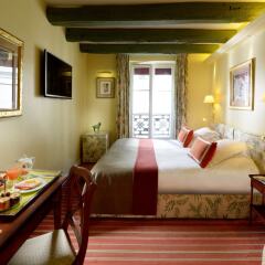 Hotel Le Relais Montmartre комната для гостей