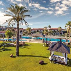 Отель Kairaba Alacati Beach Resort Чешме бассейн фото 2