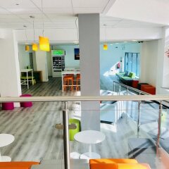 Отель ibis Styles London Excel бассейн