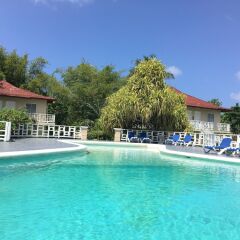 Отель Coral Seas Garden Resort бассейн фото 2