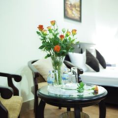 The Summer Hotel удобства в номере