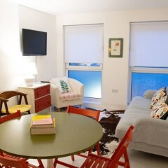 Отель 1 Bedroom Hidden Gem in Islington Лондон фото 2