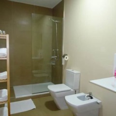 Отель Valencia Apartments Serranos Испания, Валенсия - отзывы, цены и фото номеров - забронировать отель Valencia Apartments Serranos онлайн ванная