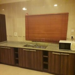 Отель Grand Inn & Suites в номере фото 2